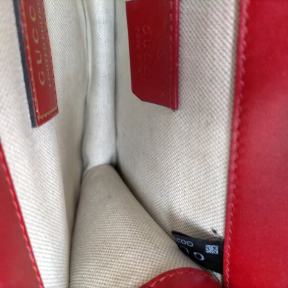 Authentic Gucci Shoulder Bag Red Leather mn828-120826 - Picture 12 of 16